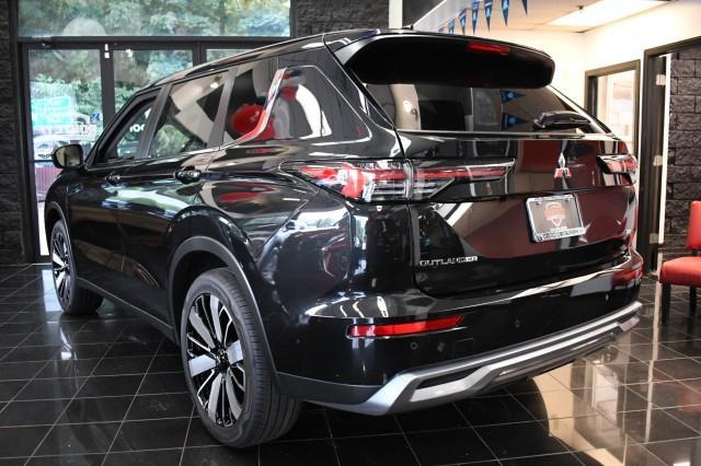 new 2025 Mitsubishi Outlander car, priced at $31,995