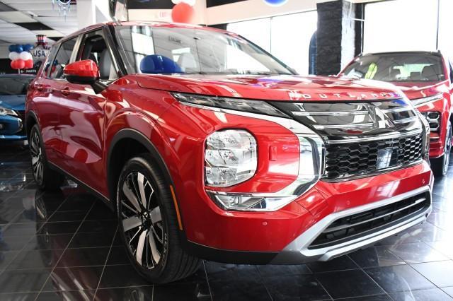 new 2025 Mitsubishi Outlander car, priced at $38,625