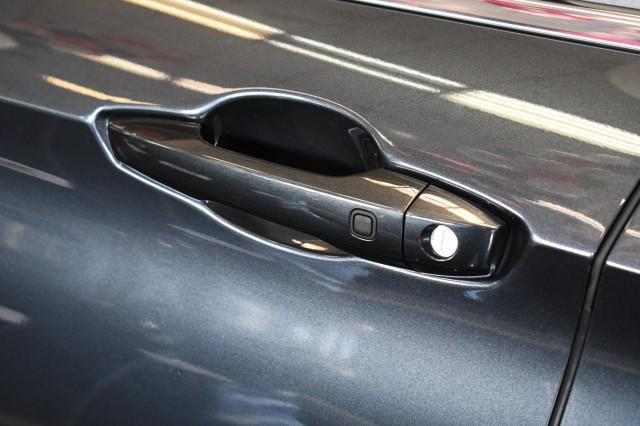 new 2025 Mitsubishi Outlander PHEV car, priced at $48,090