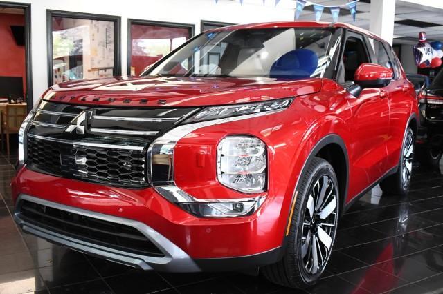 new 2025 Mitsubishi Outlander car, priced at $39,810