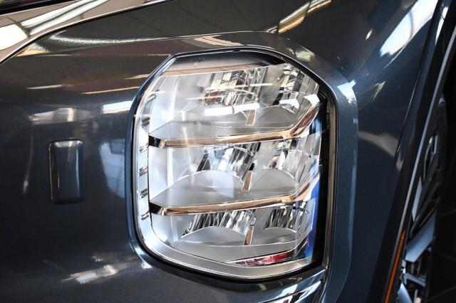 new 2025 Mitsubishi Outlander car, priced at $38,995