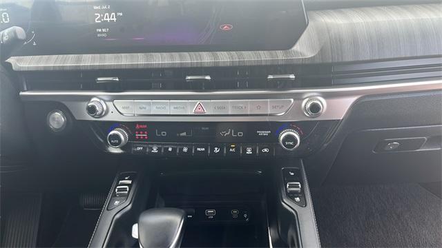 used 2023 Kia Telluride car, priced at $34,495