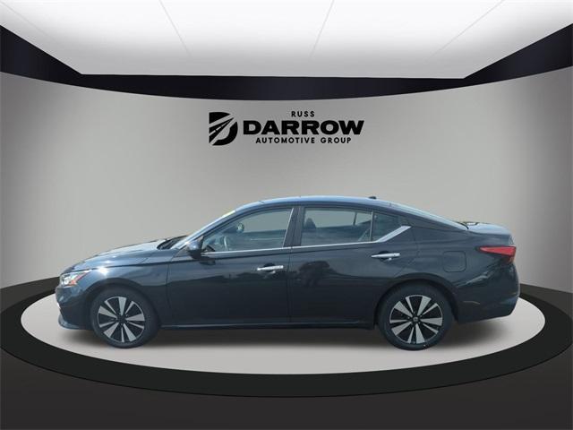 used 2022 Nissan Altima car, priced at $15,500