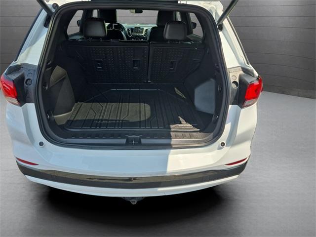used 2022 Chevrolet Equinox car, priced at $21,400