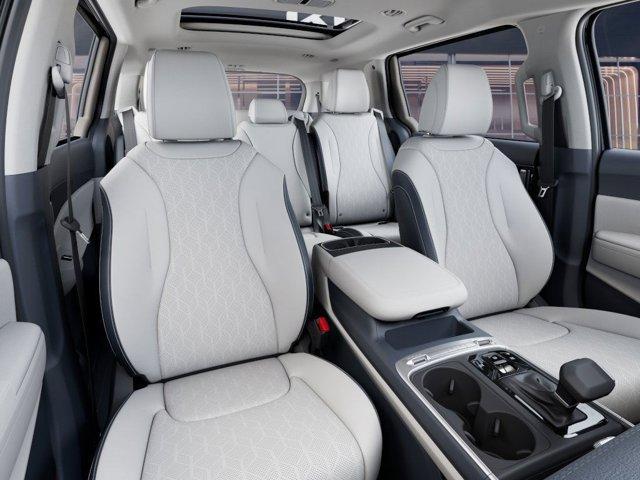 new 2025 Kia Carnival car, priced at $45,040