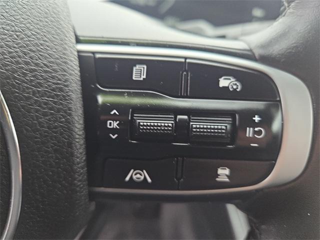 used 2025 Kia K5 car, priced at $29,310