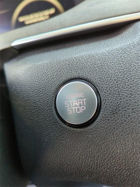 used 2023 Kia Sorento car, priced at $32,992