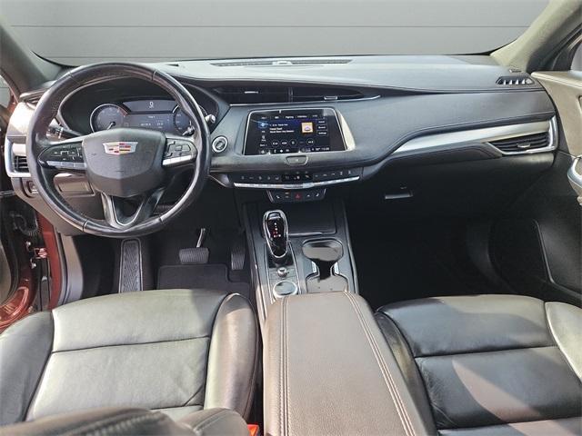 used 2023 Cadillac XT4 car, priced at $21,500