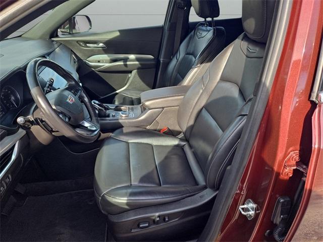 used 2023 Cadillac XT4 car, priced at $21,500