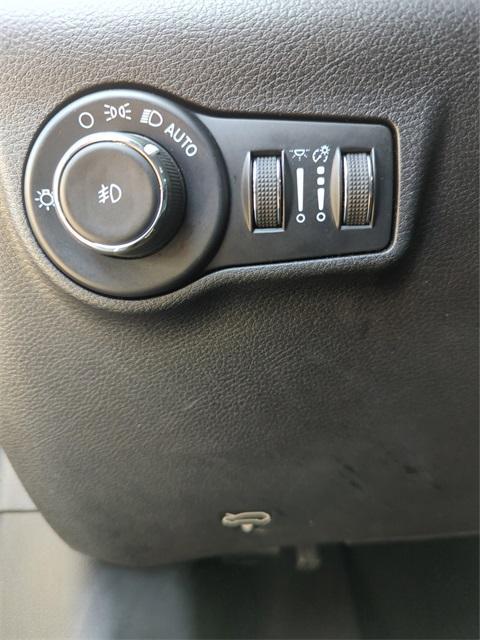used 2023 Jeep Compass car, priced at $20,990