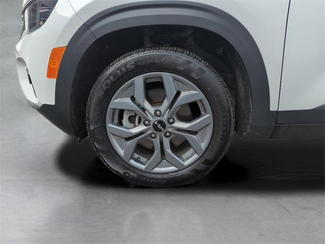 used 2024 Kia Seltos car, priced at $23,200