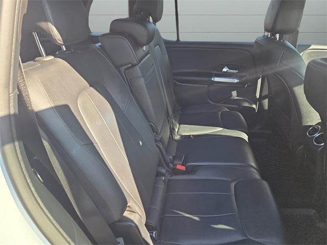 used 2022 Mercedes-Benz GLB 250 car, priced at $25,900