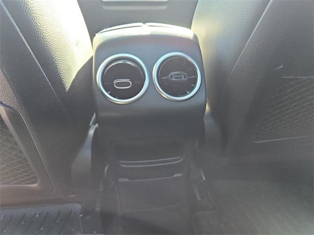 used 2022 Mercedes-Benz GLB 250 car, priced at $25,900