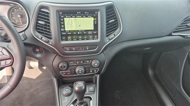 used 2023 Jeep Cherokee car, priced at $22,100