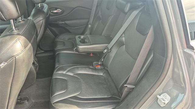 used 2023 Jeep Cherokee car, priced at $22,100