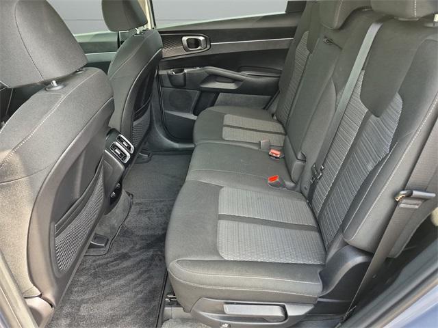 used 2022 Kia Sorento car, priced at $23,559