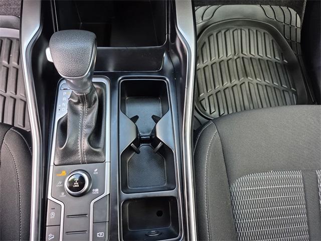 used 2022 Kia Sorento car, priced at $23,559