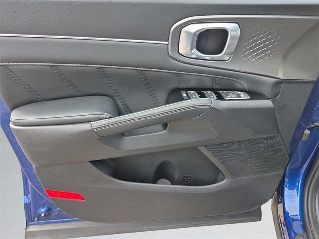 used 2021 Kia Sorento car, priced at $24,529