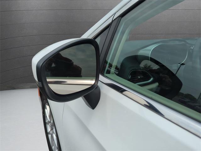 used 2023 Chrysler Pacifica car, priced at $21,900