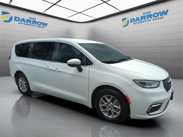 used 2023 Chrysler Pacifica car, priced at $21,900