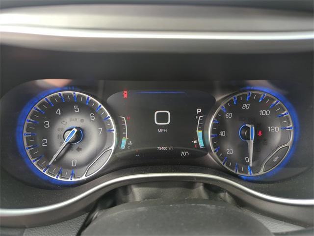 used 2023 Chrysler Pacifica car, priced at $22,000