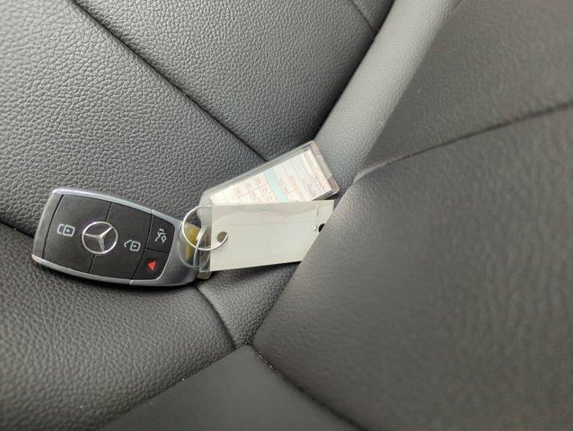 used 2023 Mercedes-Benz GLB 250 car, priced at $30,994