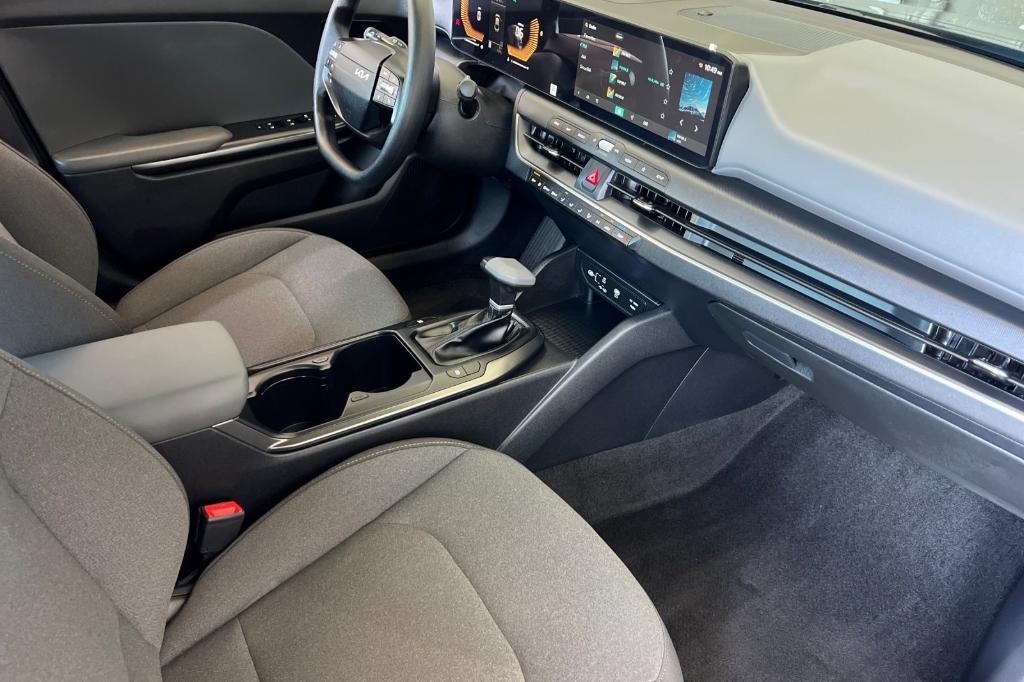 new 2025 Kia K4 car, priced at $22,959