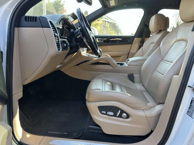 used 2019 Porsche Cayenne car, priced at $43,999