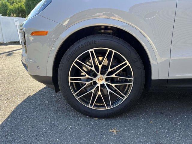 used 2025 Porsche Cayenne car, priced at $84,999