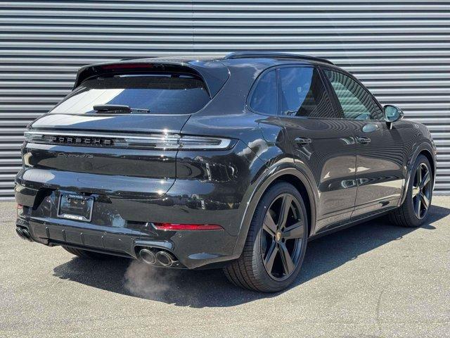 new 2025 Porsche Cayenne car, priced at $159,605