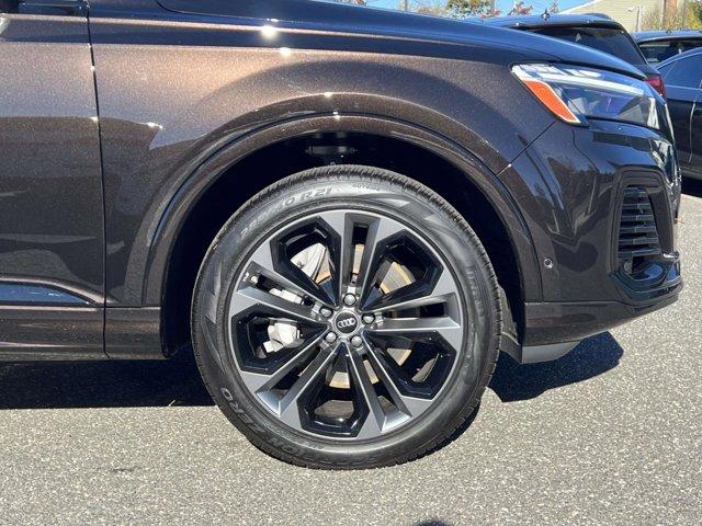 used 2025 Audi Q7 car, priced at $59,999