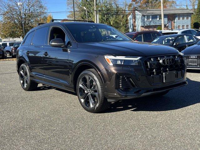 used 2025 Audi Q7 car, priced at $59,999