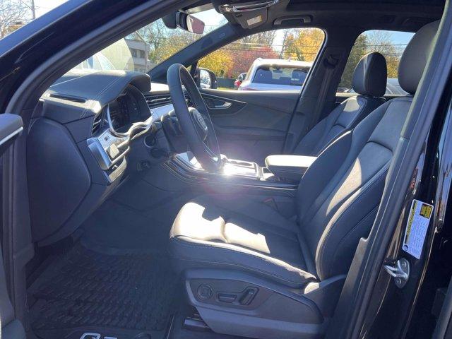 used 2025 Audi Q7 car, priced at $59,999