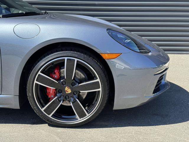 new 2025 Porsche 718 Cayman car, priced at $100,315