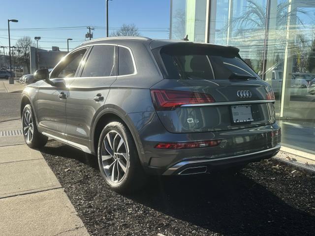 used 2024 Audi Q5 car, priced at $42,999