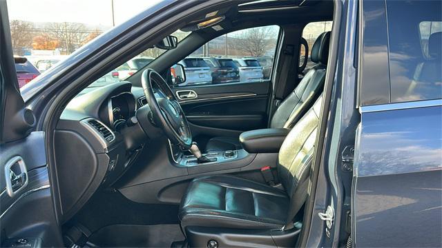 used 2021 Jeep Grand Cherokee car, priced at $24,598