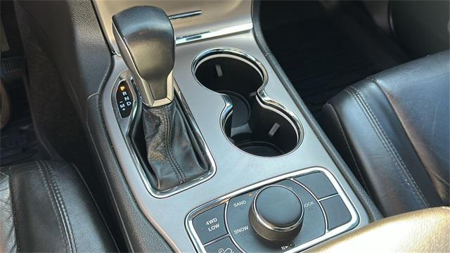 used 2021 Jeep Grand Cherokee car, priced at $24,598