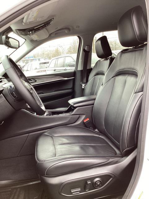 used 2021 Jeep Grand Cherokee L car, priced at $31,990