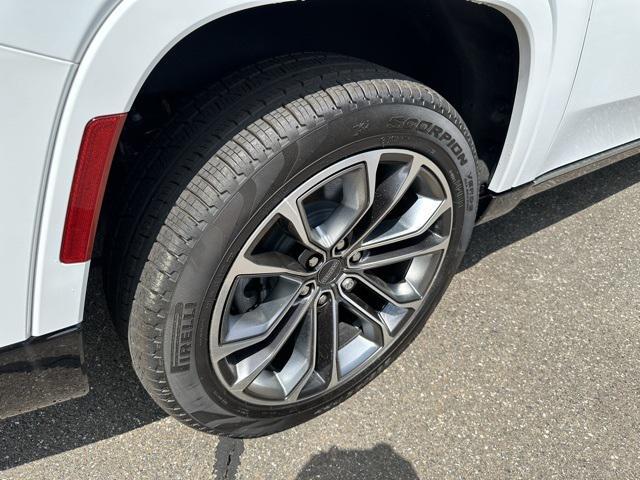 new 2023 Jeep Grand Wagoneer L car, priced at $99,999