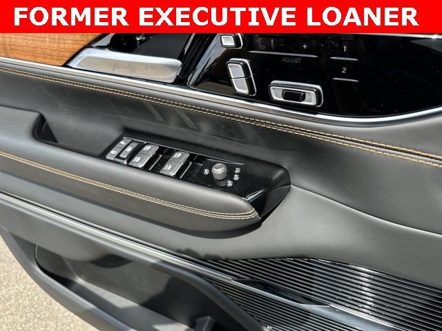 new 2023 Jeep Grand Wagoneer L car, priced at $89,999