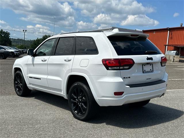 used 2022 Jeep Grand Cherokee car, priced at $31,342