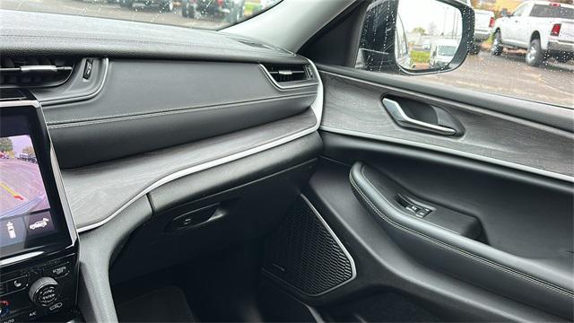 used 2021 Jeep Grand Cherokee L car, priced at $29,978