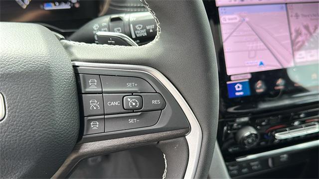 new 2025 Jeep Grand Cherokee car, priced at $49,890