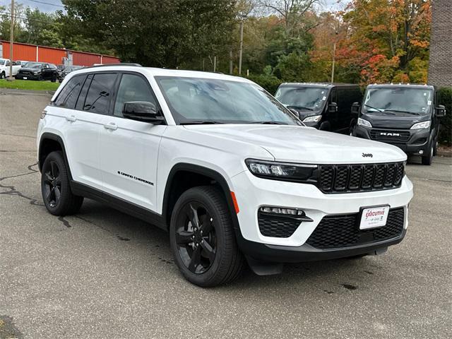 new 2025 Jeep Grand Cherokee car, priced at $49,890