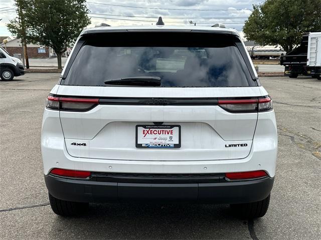 new 2025 Jeep Grand Cherokee car, priced at $49,890