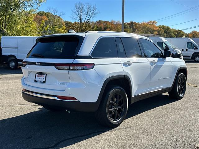 used 2022 Jeep Grand Cherokee car, priced at $28,532