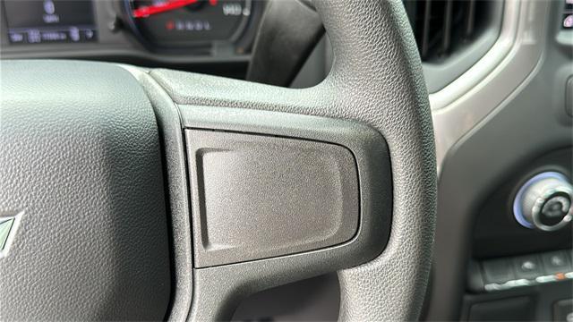 used 2024 Chevrolet Silverado 1500 car, priced at $43,980