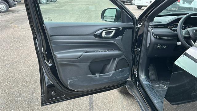 new 2026 Jeep Compass car, priced at $37,045