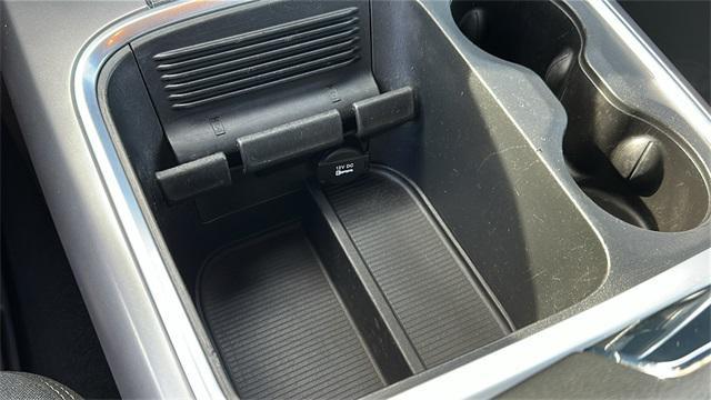 used 2022 Ram 1500 Classic car, priced at $34,978