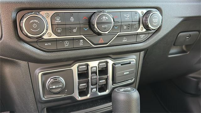 new 2026 Jeep Wrangler car, priced at $52,615